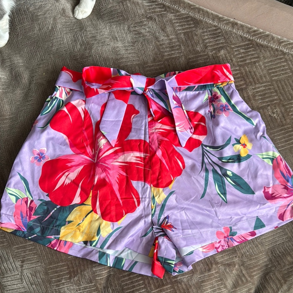 Floral Women's Shorts - Red and Purple